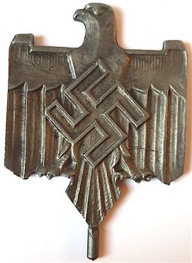 WW2 GERMAN NAZI NICE POLE TOP OF FLAG - PENNANT - METAL PLAQUE WITH THIRD REICH EARLY EAGLE AND SWASTIKA, PROBABLY SA
