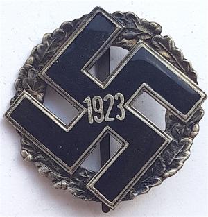WW2 GERMAN NAZI RARE III REICH HITLER NSDAP GENERAL HONOR GAU BADGE MEDAL AWARD 1923 MARKED GES GESCH