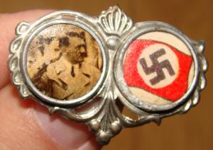 WW2 GERMAN NAZI NSDAP ADOLF HITLER PARTISAN PHOTO SWASTIKA FLAG PIN BADGE