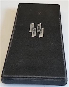 WW2 GERMAN NAZI VERY RARE CASE FOR A 4 OR 8 YEARS OF FAITHFUL SERVICES IN THE SS MEDAL AWARD
