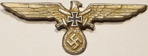 WW2 GERMAN NAZI WEHRMACHT HEER VETERAN’S ASSOCIATION BREAST EAGLE INSIGNIA WITH SWASTIKA  & IRON CROSS