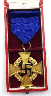 WW2 German Nazi 40 Year Faithful Services Medal in case box
