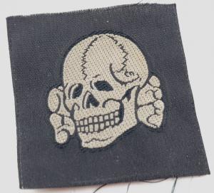 WW2 German Nazi Bevo Waffen SS totenkopf skull M43 cap cloth insignia
