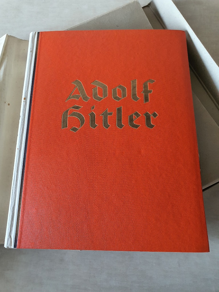 NSDAP III Reich Fuhrer Adolf Hitler cigarette red book photos with rare ...